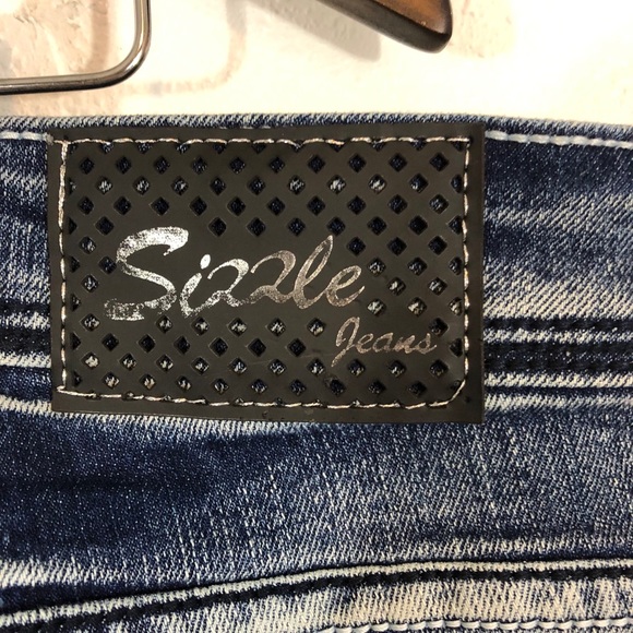 SOLD  Sizzle Jeans Med wash distressed design - Picture 5 of 11